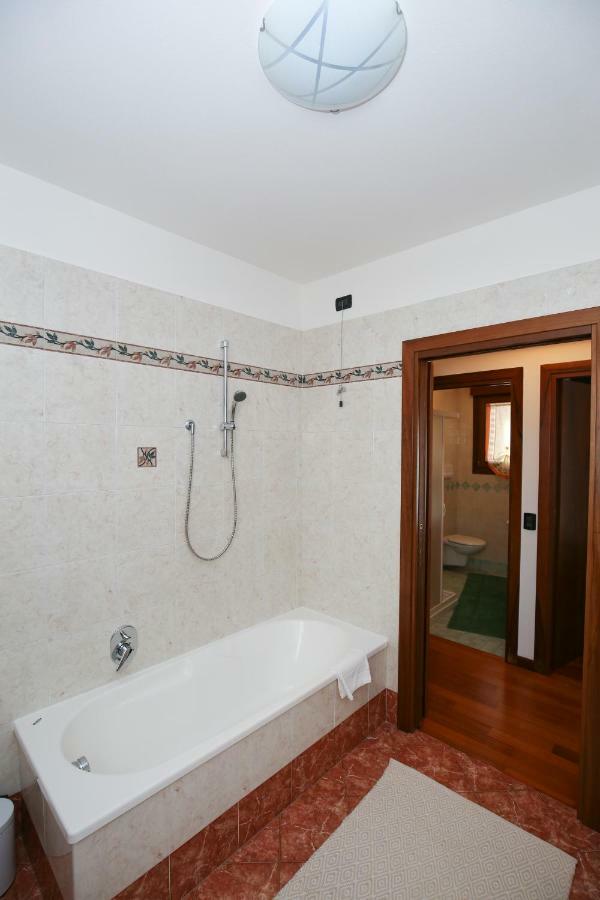 Round Venice Marghera Luaran gambar